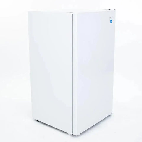 Wholesale-Avanti 3.2 CF Refrigerator White RM3306W-Refrigerator-Electro Vision Inc